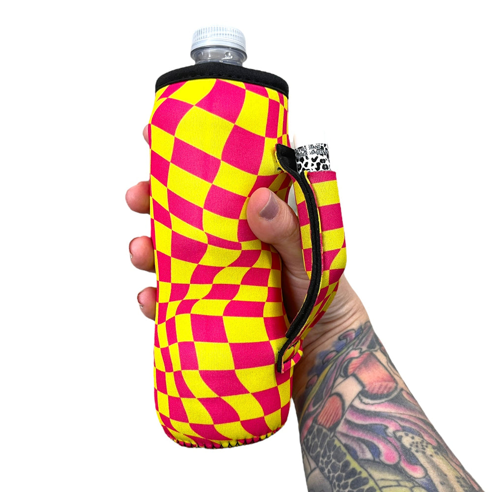 Retro Checkerboard 16-24oz Soda & Water Bottle / Tallboy Can Handler™